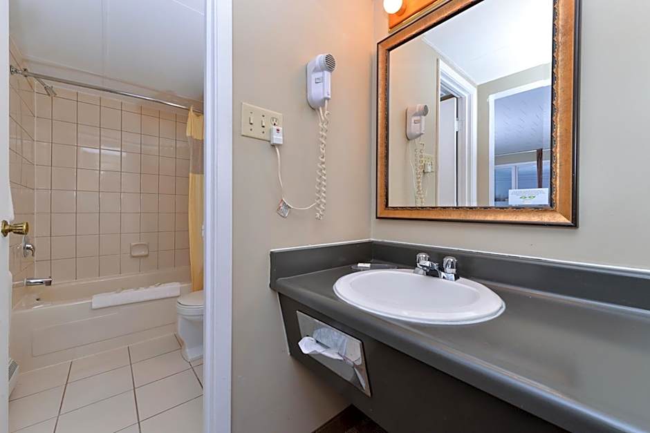 Canadas Best Value Inn St. Catharines