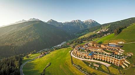Alpin Panorama Hotel Hubertus