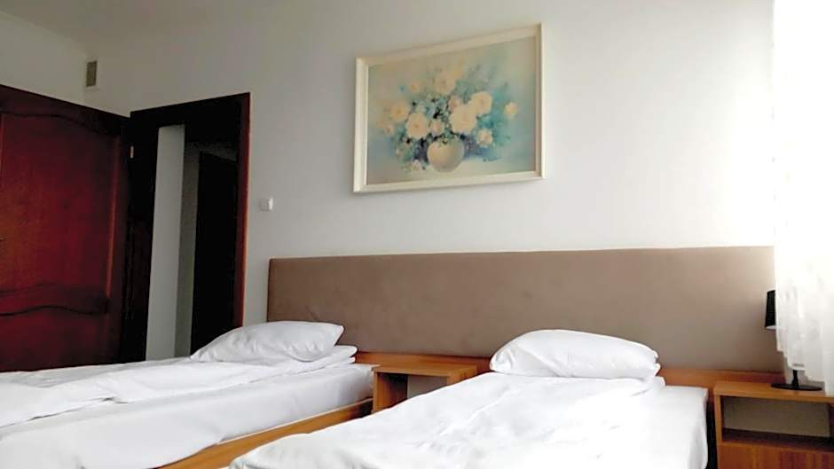 Hotel i Restauracja 13 Smaków