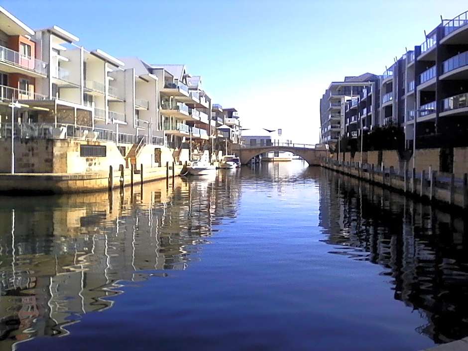 Mandurah Ocean Marina Chalets