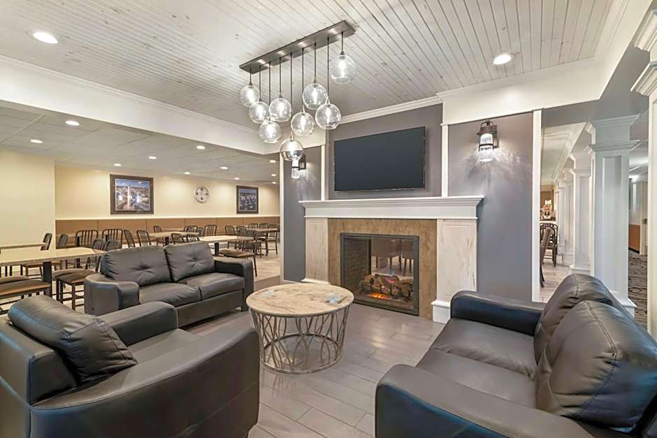 Best Western Plus Plattsburgh