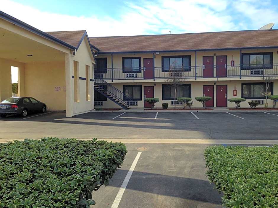 Luxury Inn – Norwalk, CA