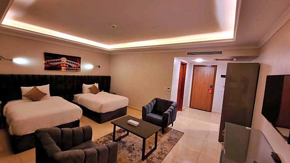 Grand Plaza Hotel & Resort