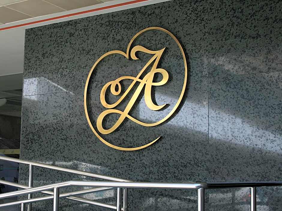 Allure Hotel & Suites