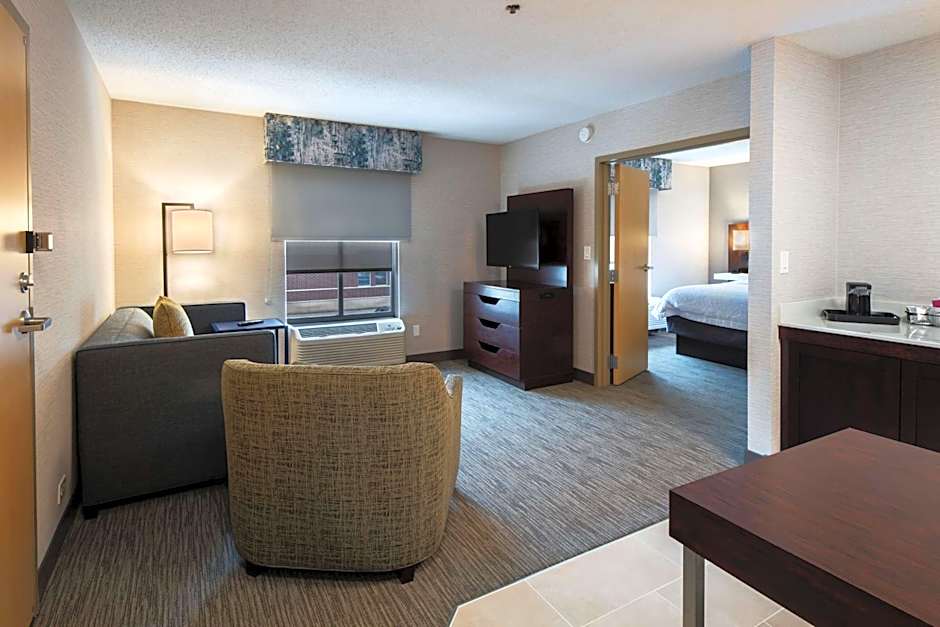 Hampton Inn By Hilton And Suites Chicago/Lincolnshire