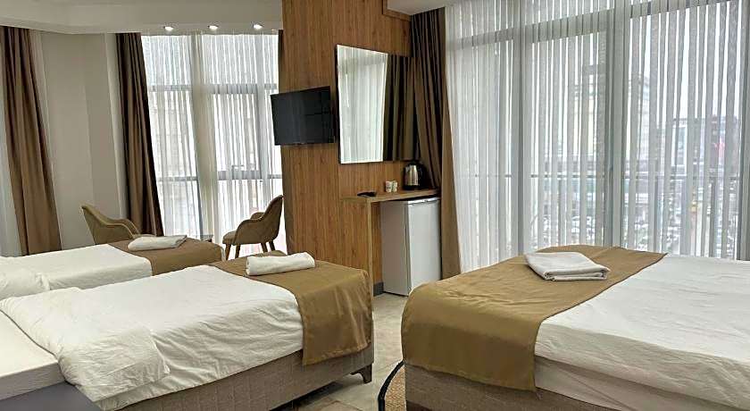 Pars Palas Hotel