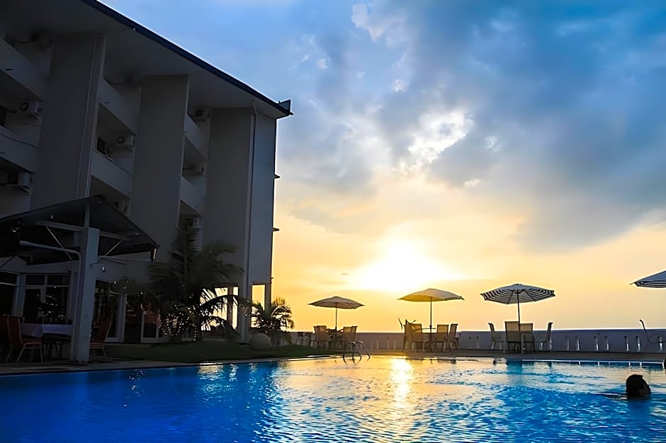 Hikkaduwa Beach Hotel