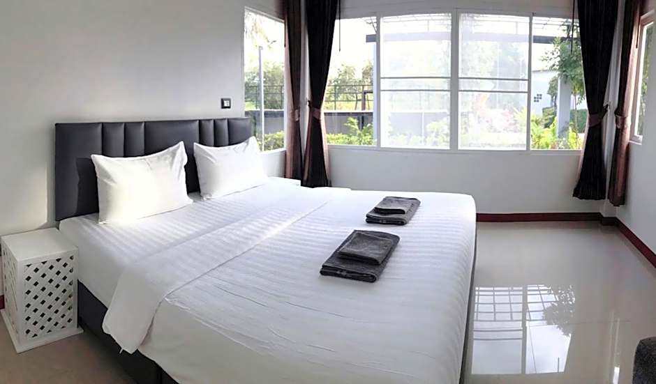 Park Villa Chaiyaphume