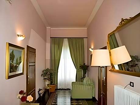 Hotel Villa Porta All'Arco