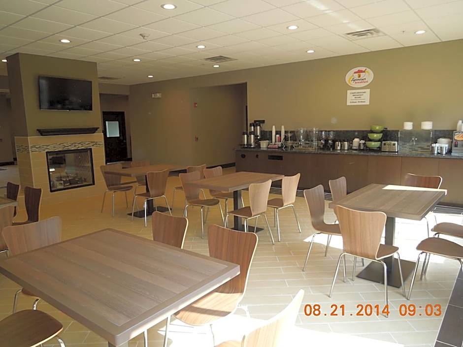 Super 8 by Wyndham Hershey