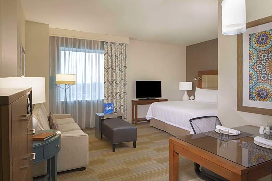 Homewood Suites by Hilton Miami Dolphin Mall
