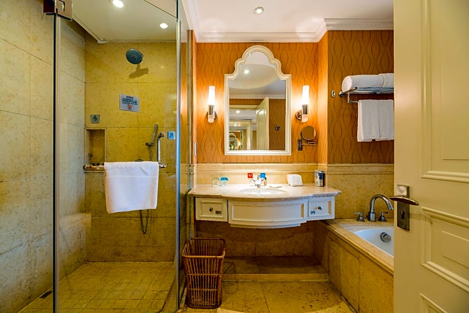 Chaohu Yuanzhou Haoting Hotel