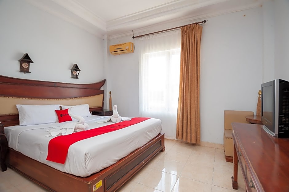 RedDoorz Syariah near RS Yos Sudarso Padang