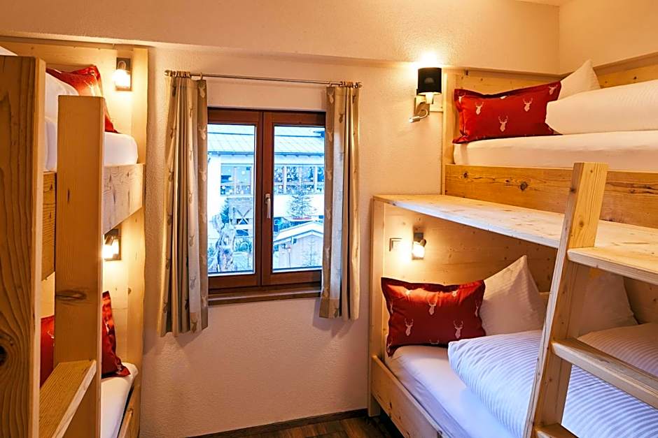 Tirolerhof - Appartementhaus