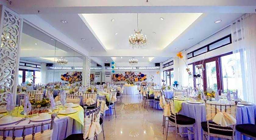 Islands Hotel