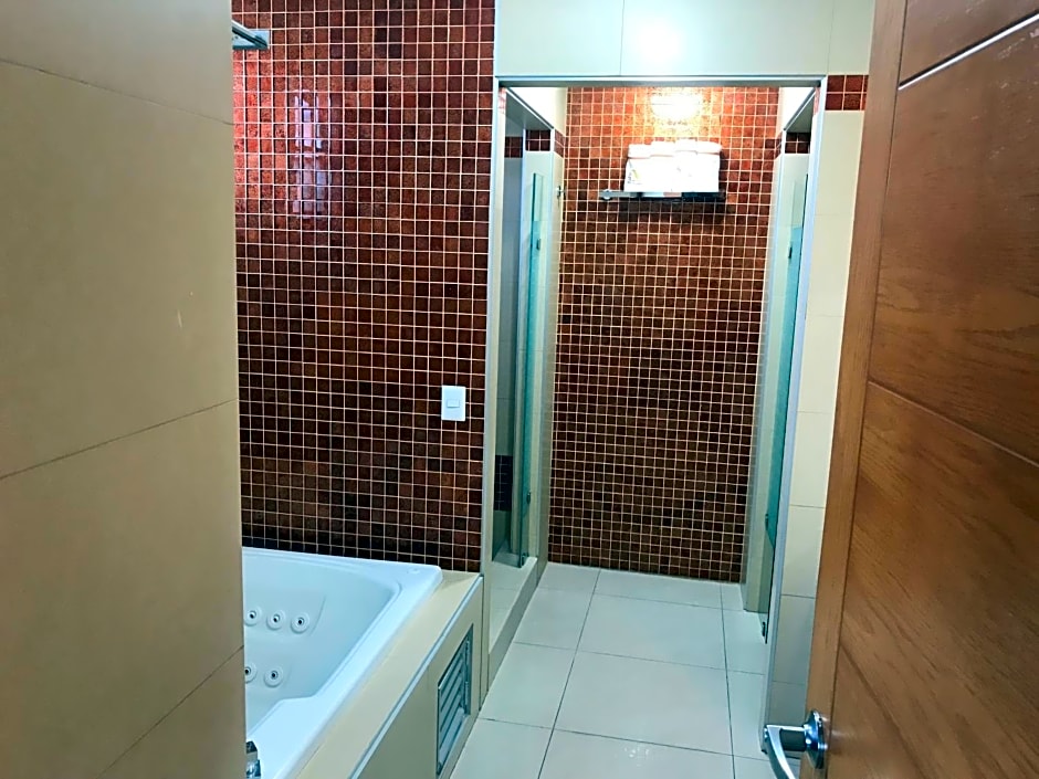 Hostalia Hotel Expo & Business Class