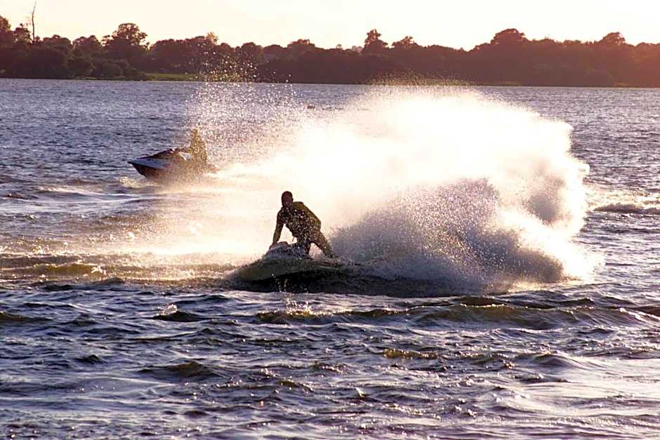 The Shirley Arms Hotel