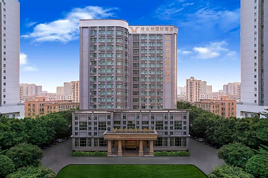 Vienna Hotel Shajing