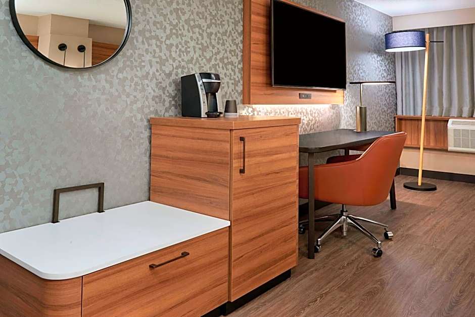 Fairfield by Marriott Montreal Downtown