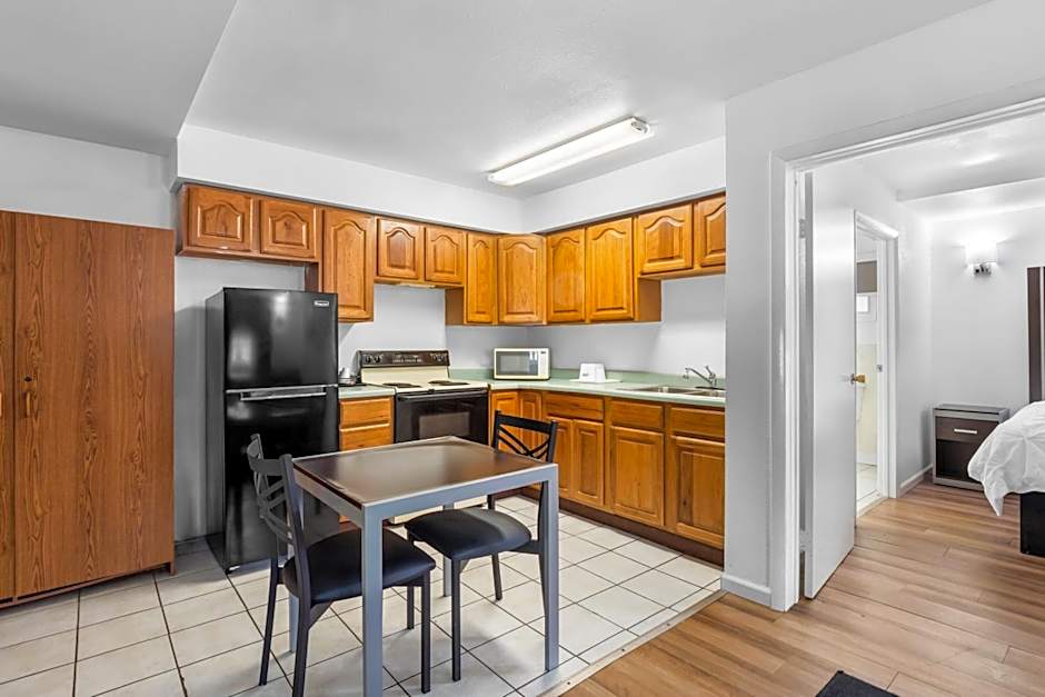 Americas Best Value Inn Jonesville Hillsdale