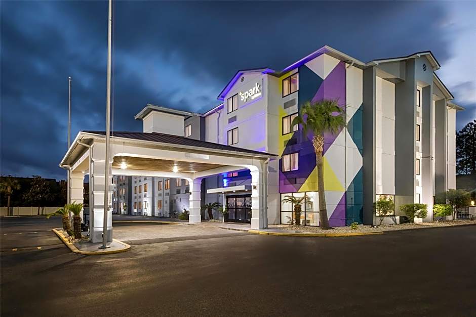 Spark by Hilton Biloxi Ocean Springs