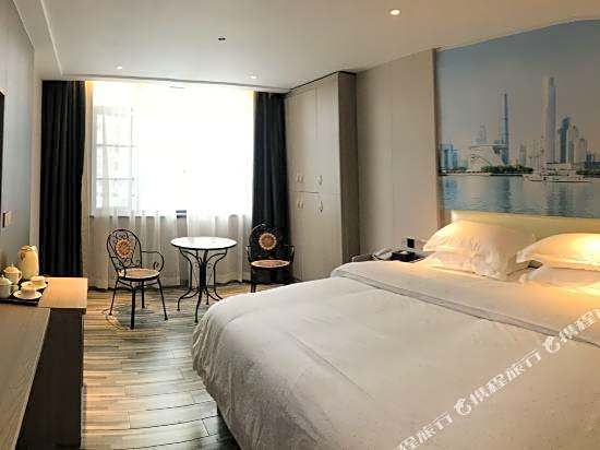 Guangwan Hotel (Guangzhou Zhongshan 8th Road Metro Station)