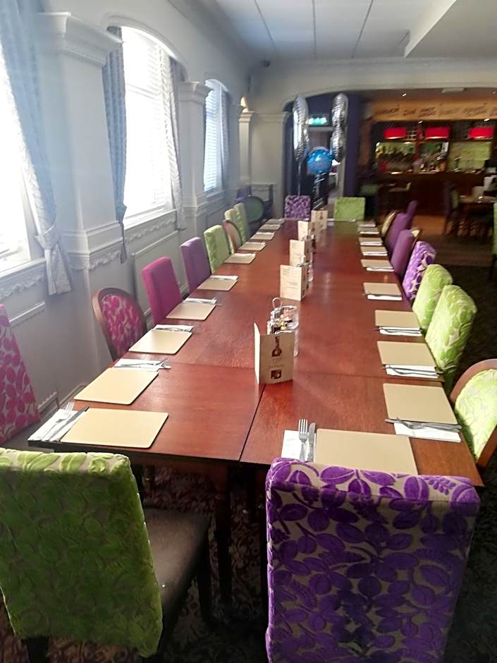 The Masons Arms Hotel