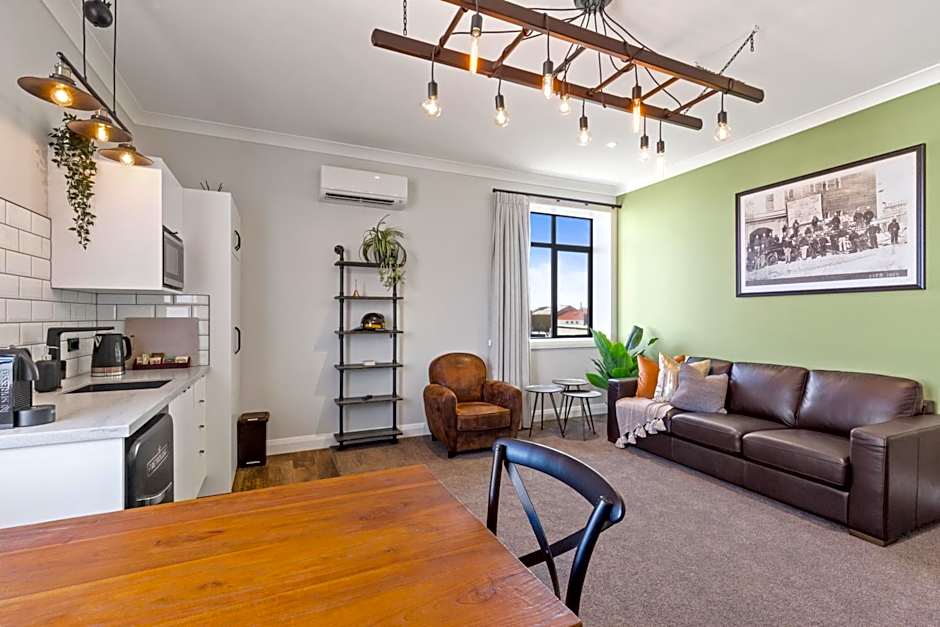 Hokitika Fire Station Boutique Accommodation