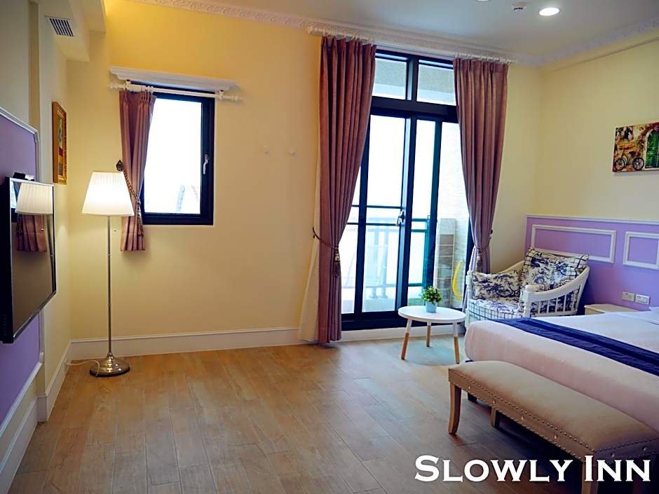 Slowly Inn