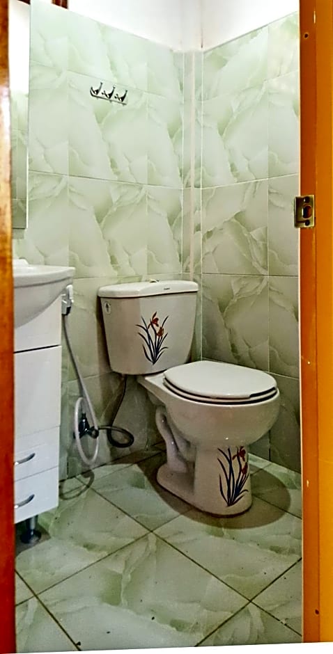 MJ Room Rental Mahogany