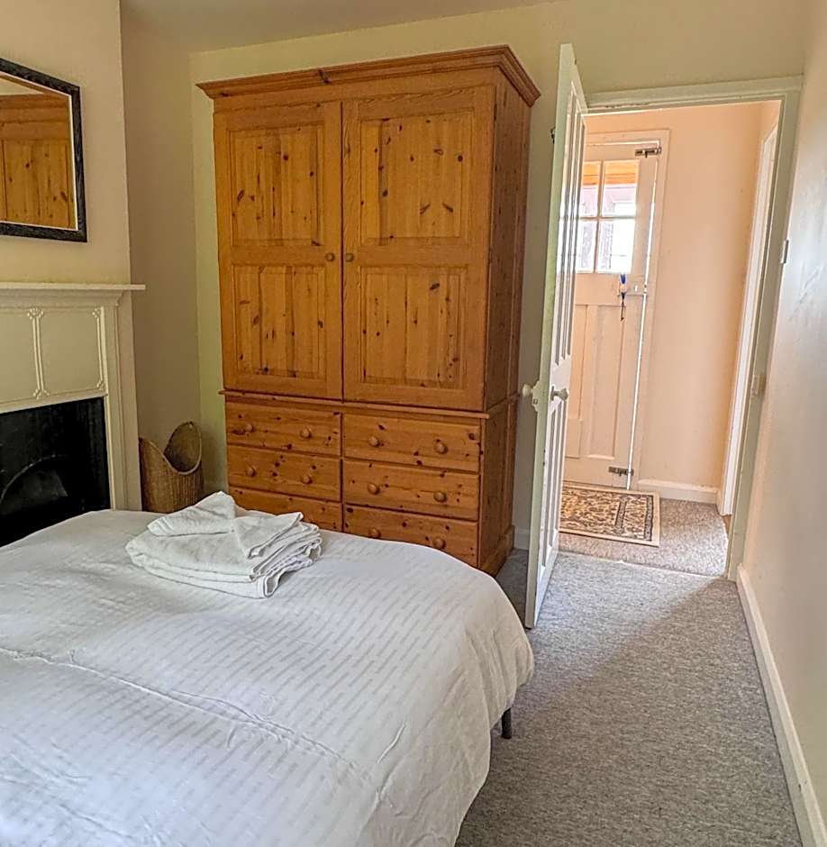 Spacious home in Bath, nature and city!