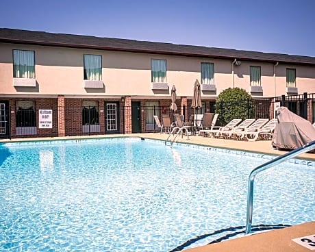Quality Inn West Columbia West Columbia Hotels Sc At Getaroom