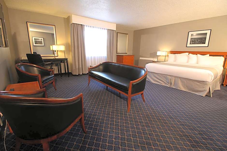 Photo 1 of 1 of 1 King Bed Suite