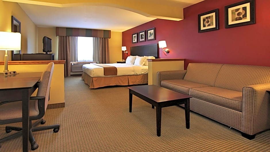 Holiday Inn Express Hotel & Suites Defiance