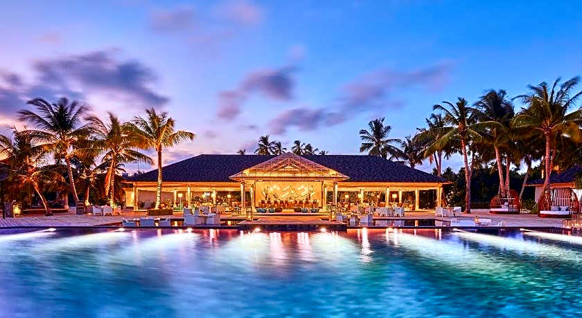 NH Collection Maldives Havodda Resort