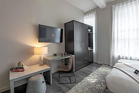Superior Queen Room