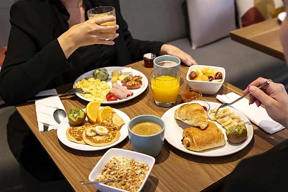 Best Western Plus 61 Paris Nation Hotel