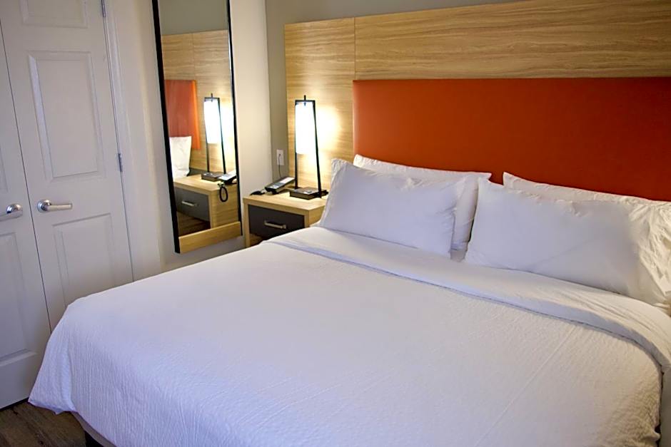 Candlewood Suites Harrisonburg By IHG