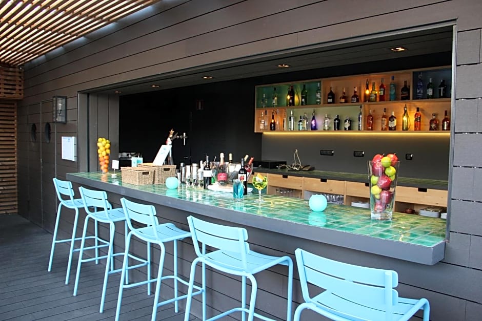Gallery Hotel