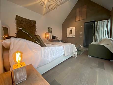 King Room with Balcony