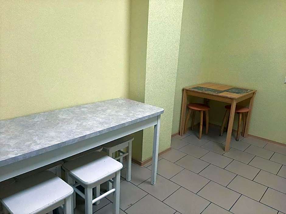 Rooms near the station