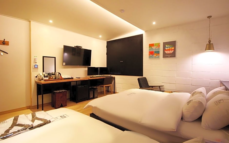 Changwon Masan No.25 Odong