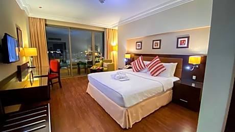 Deluxe Sea View Room