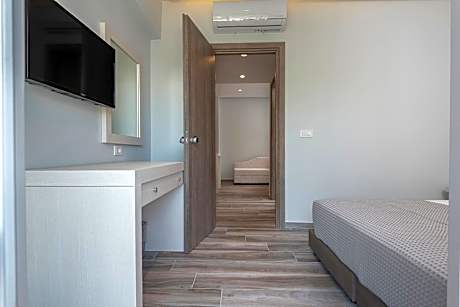 Deluxe Family Room with Side Sea View