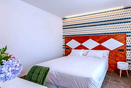 Deluxe Double Room with Sea View