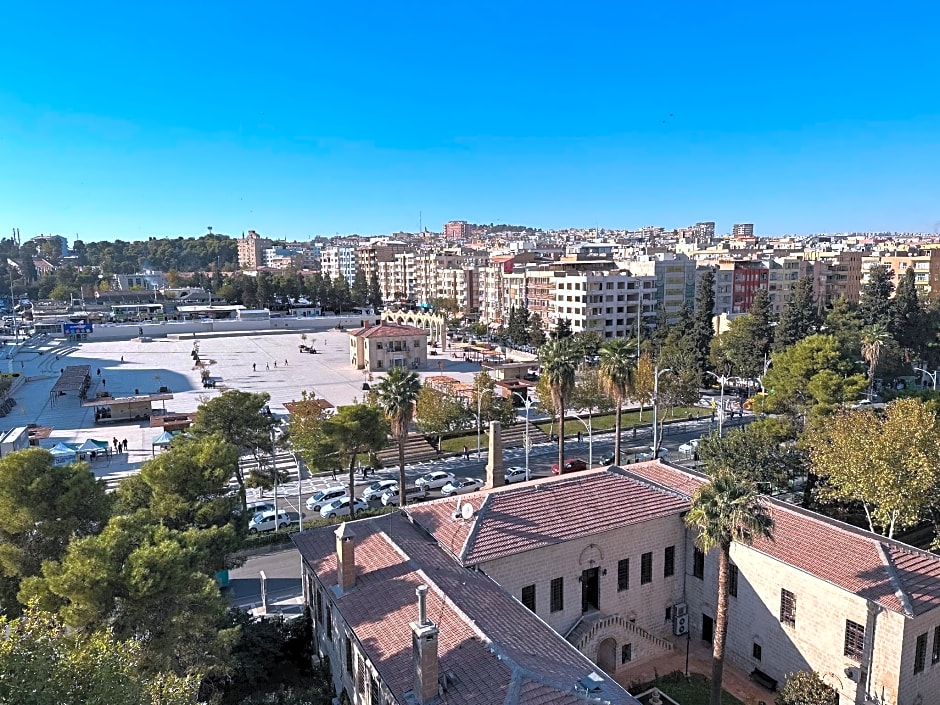 KANÇUL HOTEL TASTEPELER