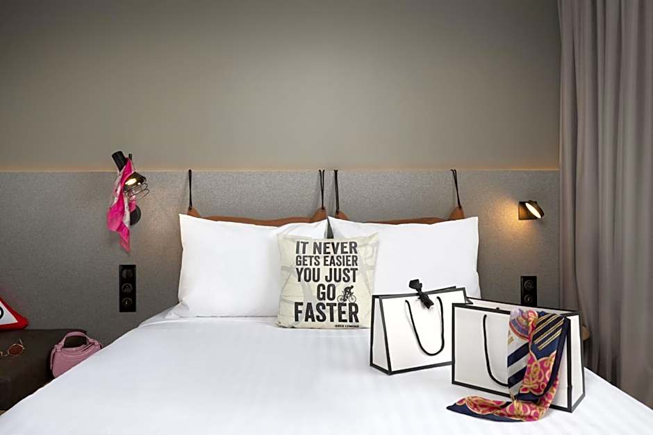 Moxy Paris Clamart