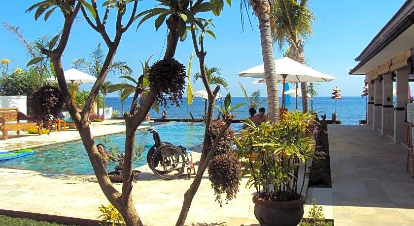 Kelapa Lovina Beach Villa