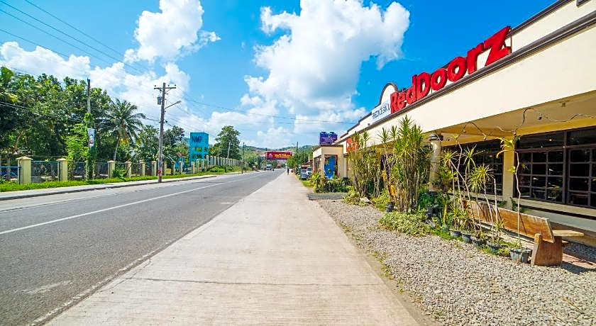 RedDoorz near San Juanico Bridge