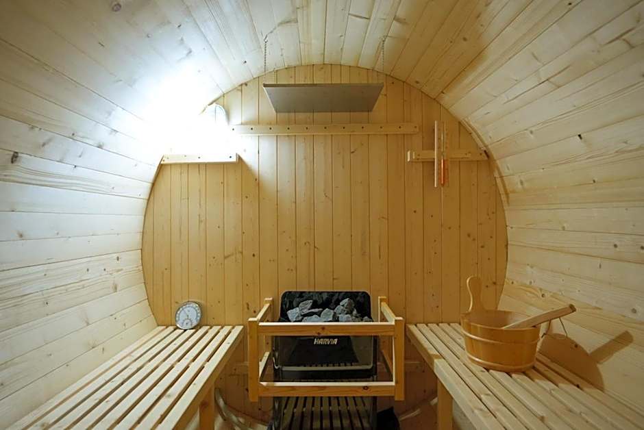 Base House Kinosaki お子様無料でサウナもアクティビティも楽しめる城崎温泉一棟貸し宿 One Group a Day Private Villa with free shuttle service, sauna and outdoor activities